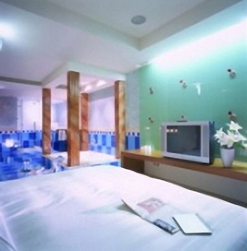 爱丁堡汽车旅馆 台南 外观 照片